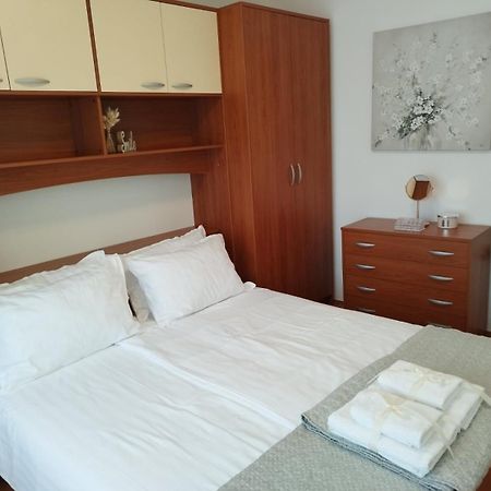 Antemma Apartment プーラ エクステリア 写真