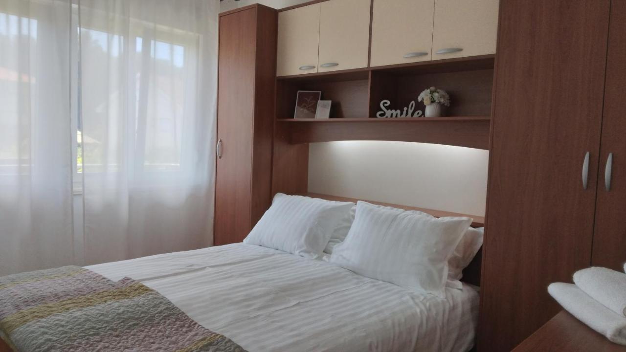 Antemma Apartment プーラ エクステリア 写真