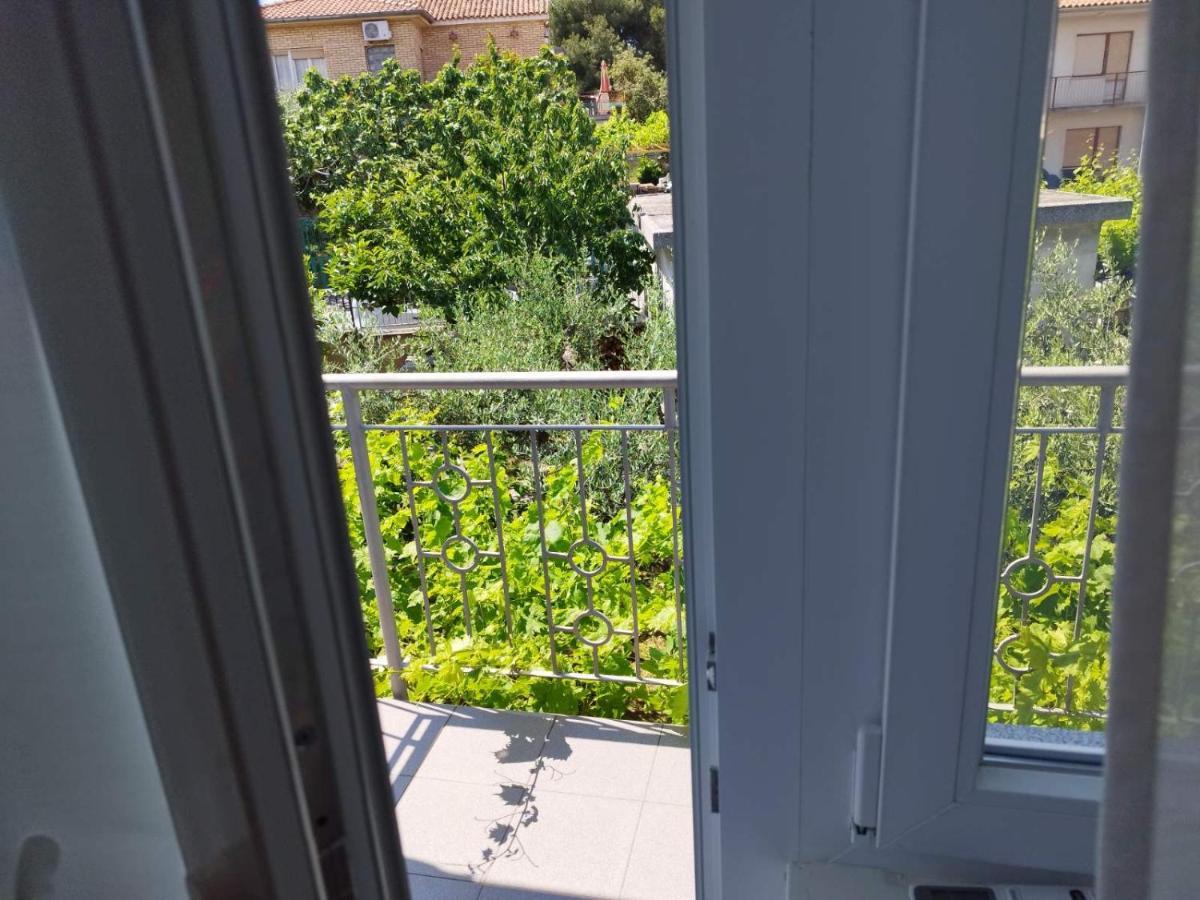 Antemma Apartment プーラ エクステリア 写真