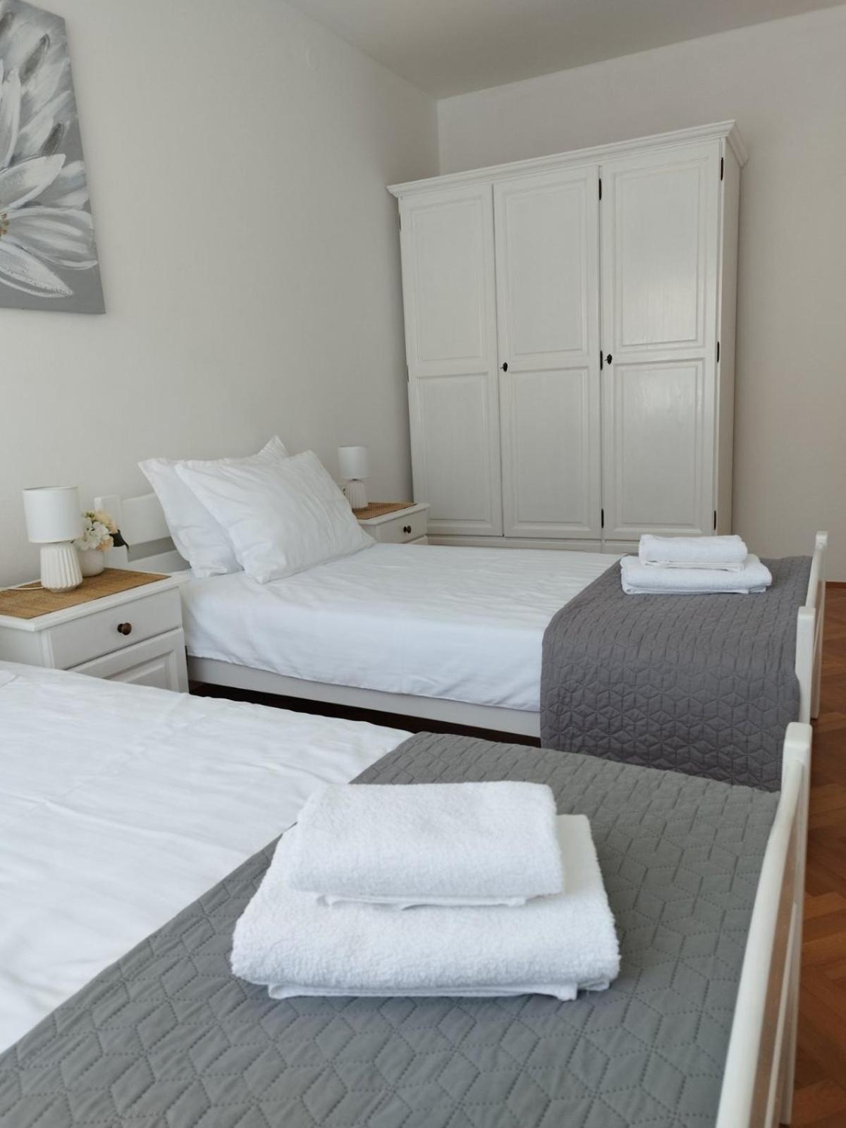 Antemma Apartment プーラ エクステリア 写真